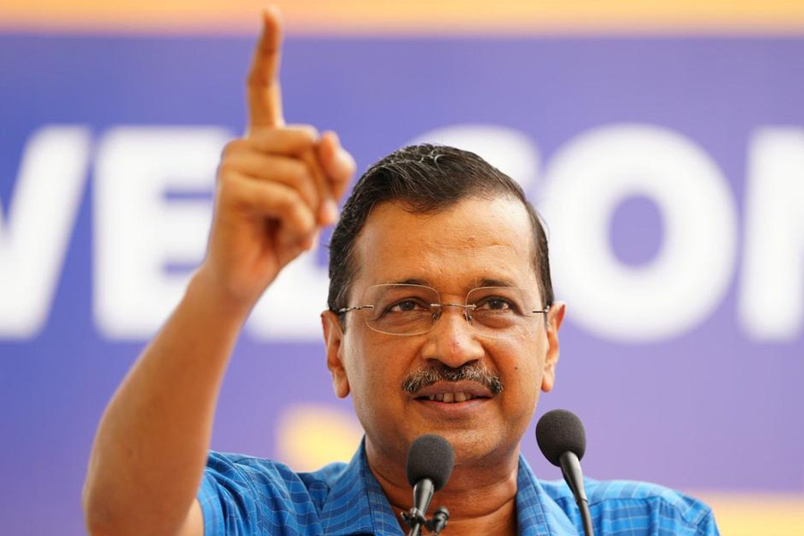 Arvind Kejriwal announce Free Treatment For Senior Citizens At All Delhi Hospitals