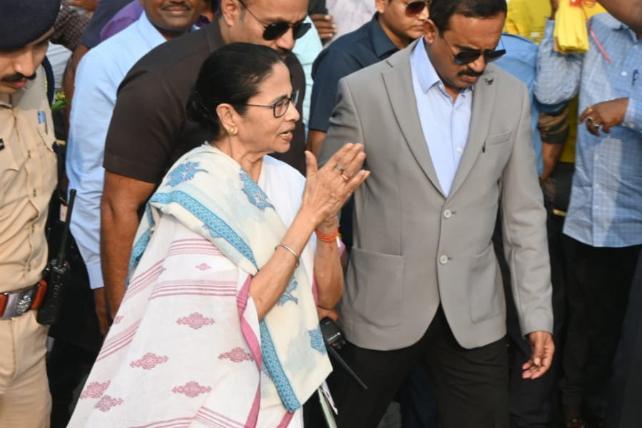 Mamata Banerjee order new road on Shailen Manna's name in Howrah