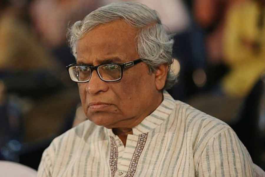 Bangladesh Crisis: Chittagong University Hindu vc anupam sen resigns amid student protest