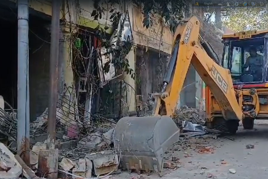 Jalpaiguri municipality demolished a hundred year old dangerous house