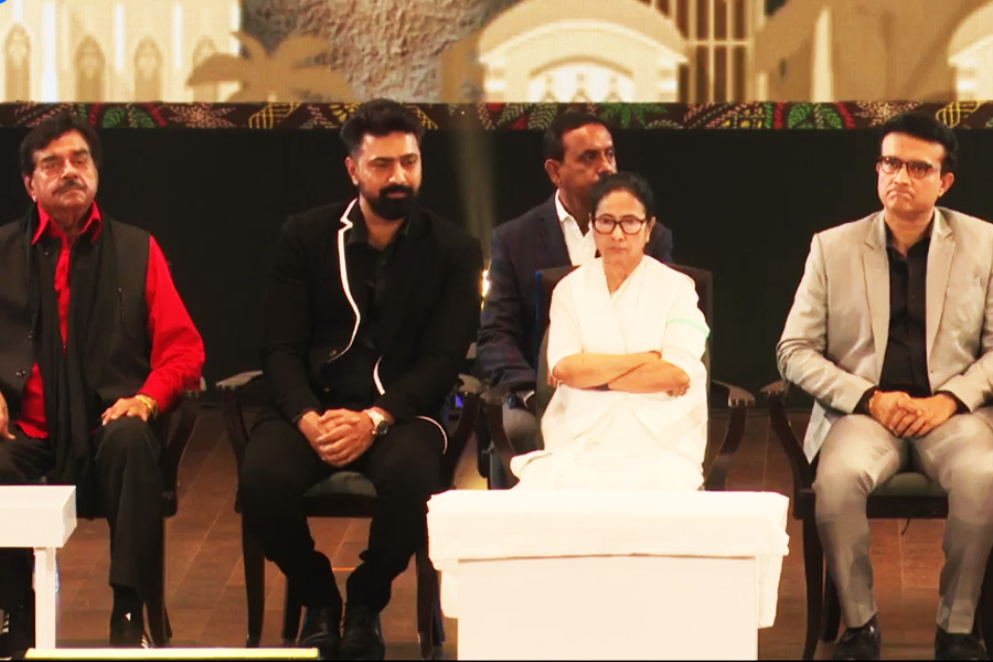 KIFF 2024: Film Festival inaugurated by Mamata Banerjee with Satrughan, Sourav Ganguly
