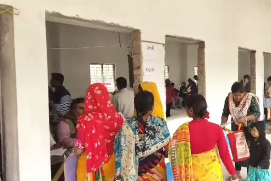 Controversy on allowing widow grant in bongaon Duare Sarkar camp
