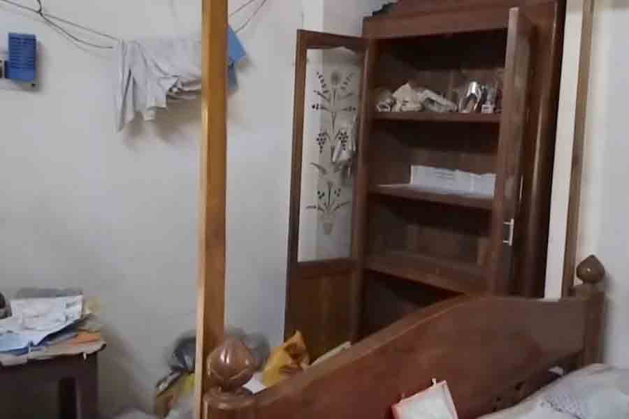 Huge gold ornaments looted in Howrah