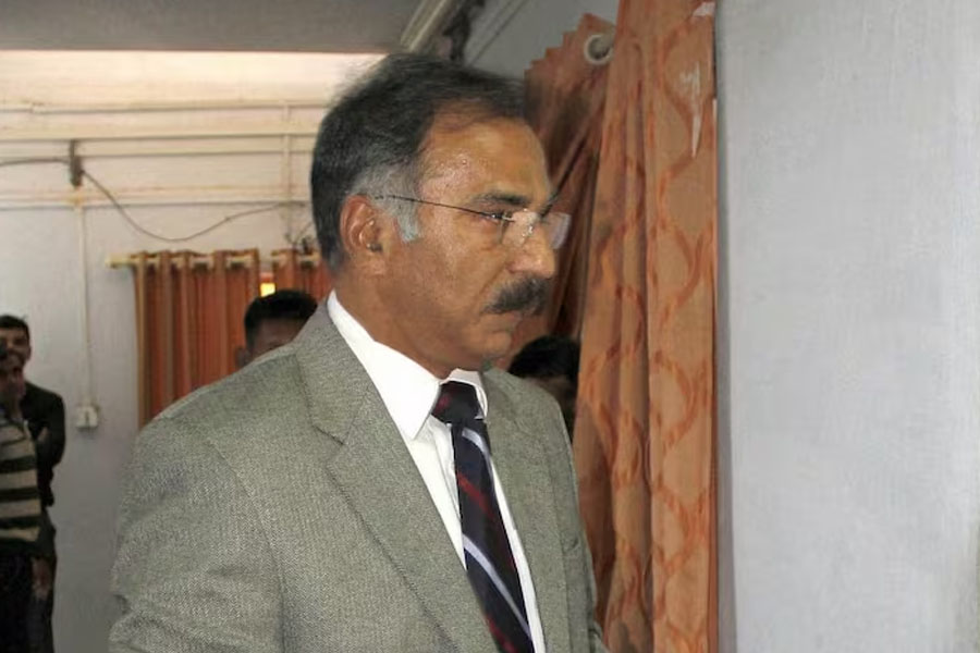 Ex-Gujarat IAS officer Pradeep Sharma gets 5-year jail term for corruption