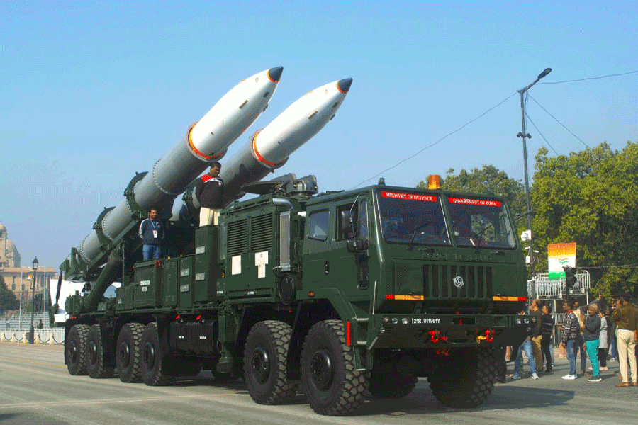 DRDO to unveil laser weapon, Pralay missile at Republic Day Parade 2025