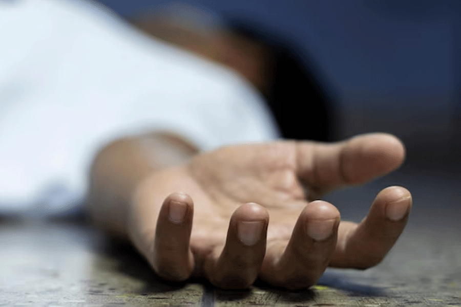 3 found dead in Jammu and Kashmir guest house