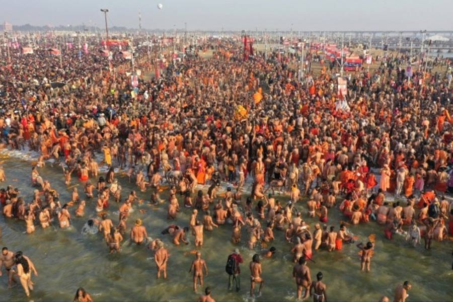 Mahakumbh 2025: Over 7 crore pilgrims take a sacred dip at Sangam Triveni in six days