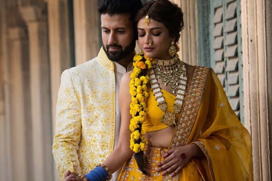 Sauraseni Maitra and Nikhil Jain New photo goes Viral
