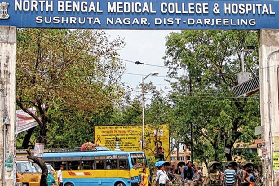 Maternal death in North Bengal Medical