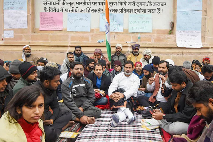 Prashant Kishor asks Rahul Gandhi and Tejashwi Yadav to join students' protest