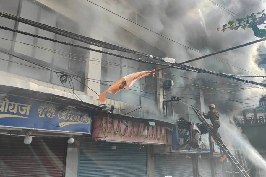 Fire engulfed a garment's godown in Darjeeling