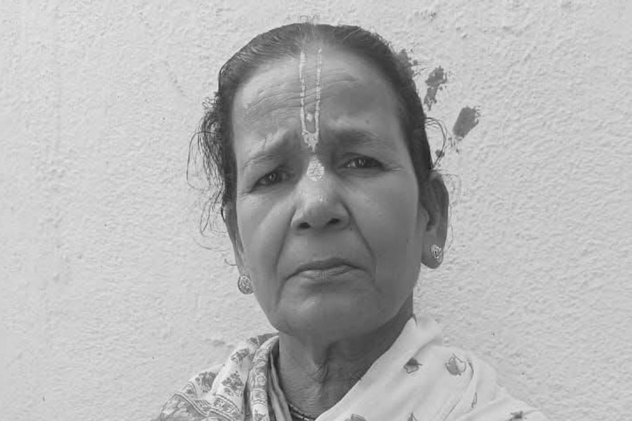 Old woman from Siuri died while in Maha Kumbh