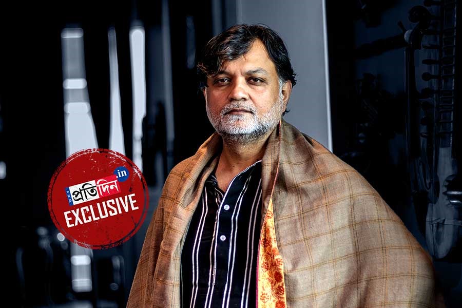 মুখোমুখি ‘সত্যি বলে সত্যি কিছু নেই’ ছবির পরিচালক সৃজিত