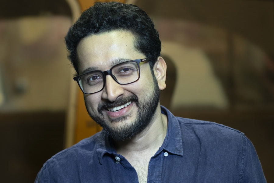 ‘সম্পর্কে সত্যিটা বলে দেওয়াই ভালো’, খোলামেলা সাক্ষাৎকারে পরমব্রত চট্টোপাধ্যায়