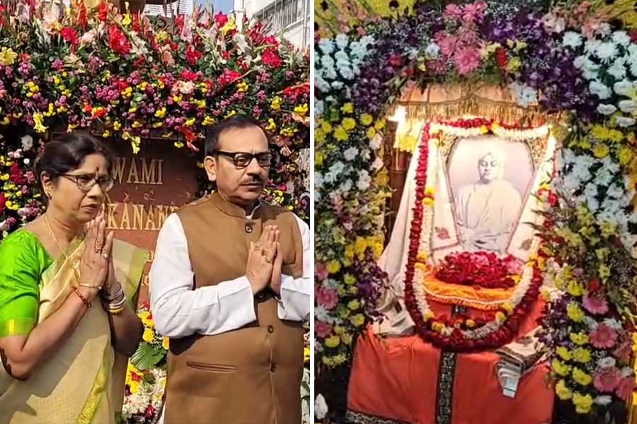 শ্রদ্ধায়-স্মৃতিতে বিবেকানন্দ, জন্মদিনে জমজমাট সিমলা স্ট্রিট