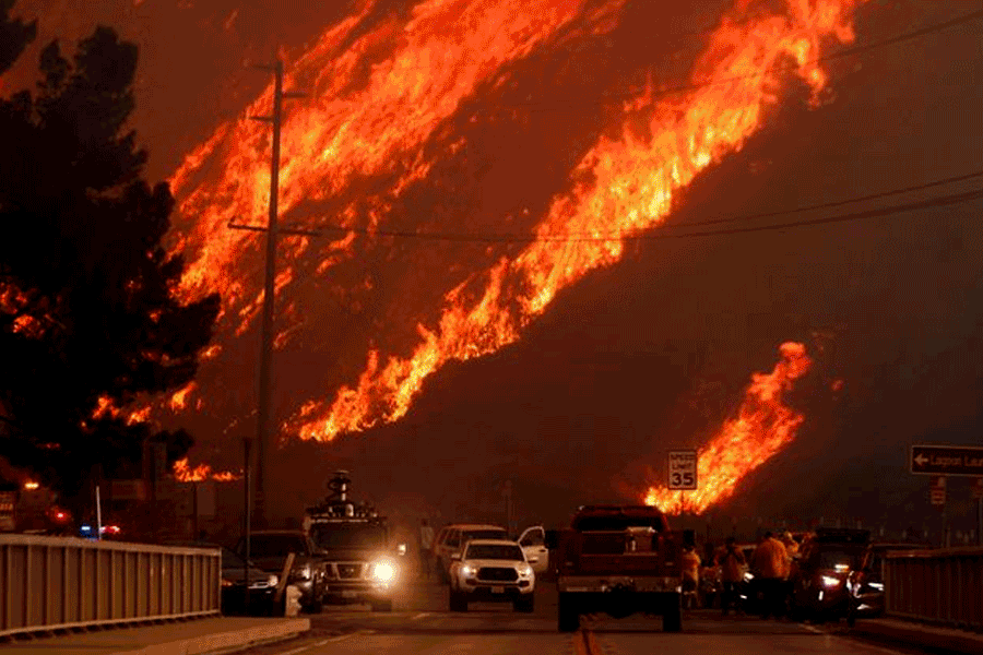 Hughes fire erupts in Northern Los Angeles, over 50,000 residents Evacuated