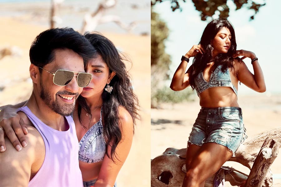 ‘বেবি, বিকিনি, ও’, সমুদ্রতটে দেবলীনার ম্যাজিক, দেখুন অ্যালবাম