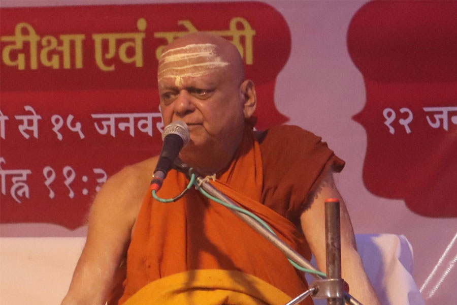 Shankaracharya of Puri mocks Narendra Modi over the Gangasagar Mela