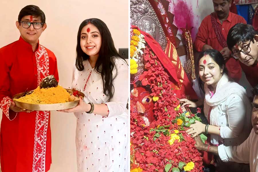 Kanchan Mullick, Sreemoyee Chattoraj offers puja at Tarapith