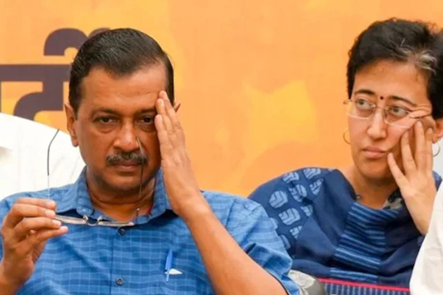 Centre, Delhi Police conspiring to kill former Delhi CM Arvind Kejriwal, blem AAP