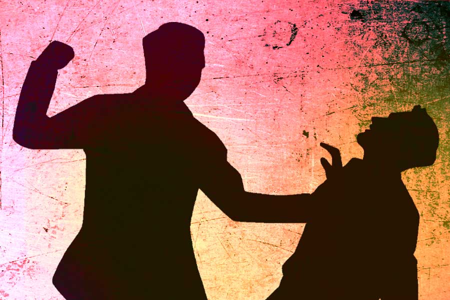 A toto driver allegedly killed by passenger in Malda