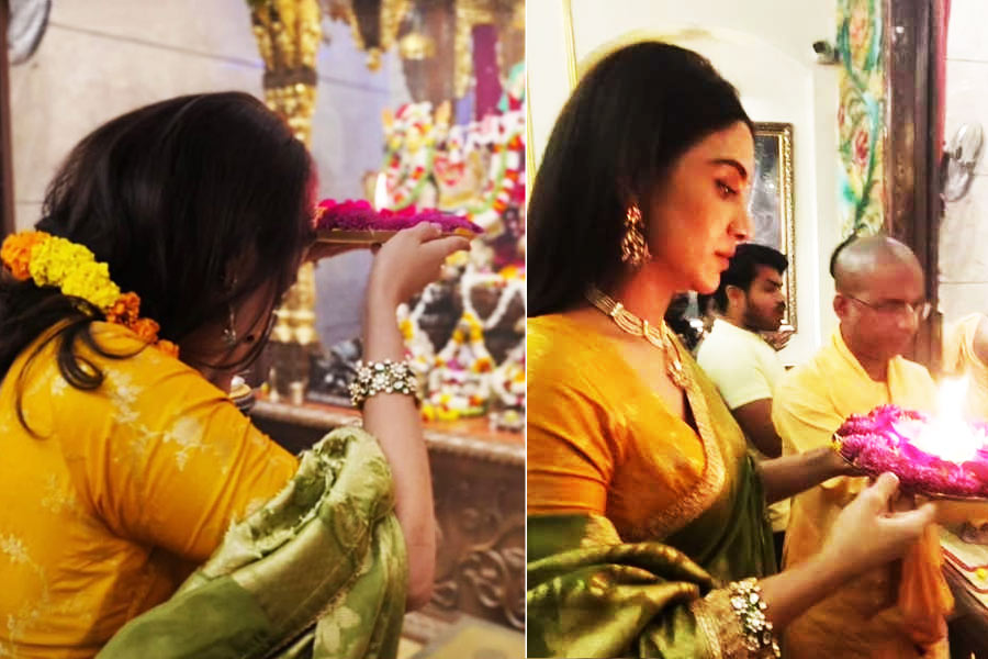 Rukmini Maitra performs puja at ISKON amid Binodinii success