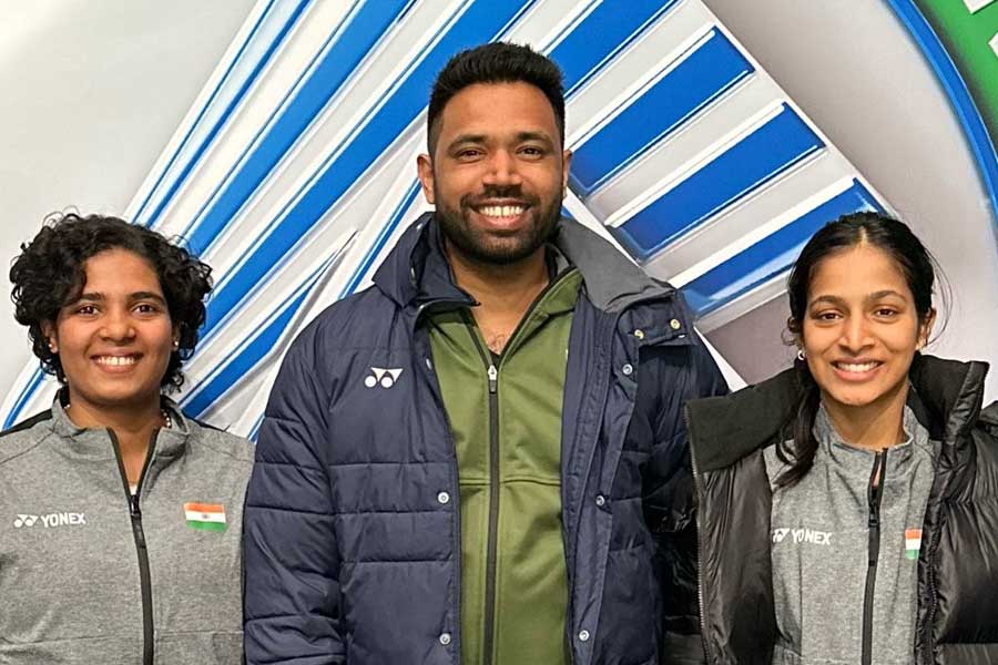 Coach of Indian badminton quits over financial problem