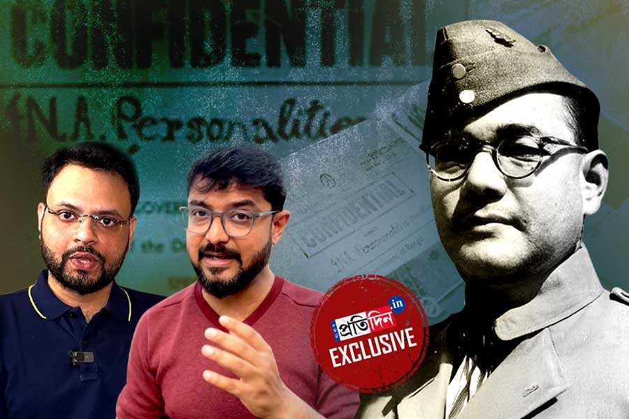 নেতাজি নিয়ে আজও কীসের ভয়ে কাঁপে ভারতের রাজনীতি?
