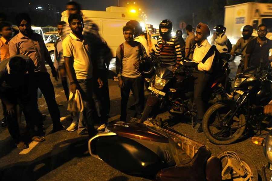 Three family member killed in a road accident at Belghoria Expressway