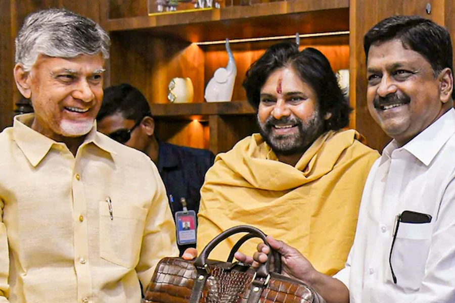 Andhra Pradesh sets aside Rs 10 crore in budget for development of Telugu