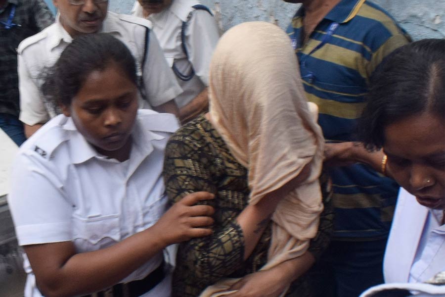 Ahiritola Case: Main accused Falguni Ghosh's husband opens up