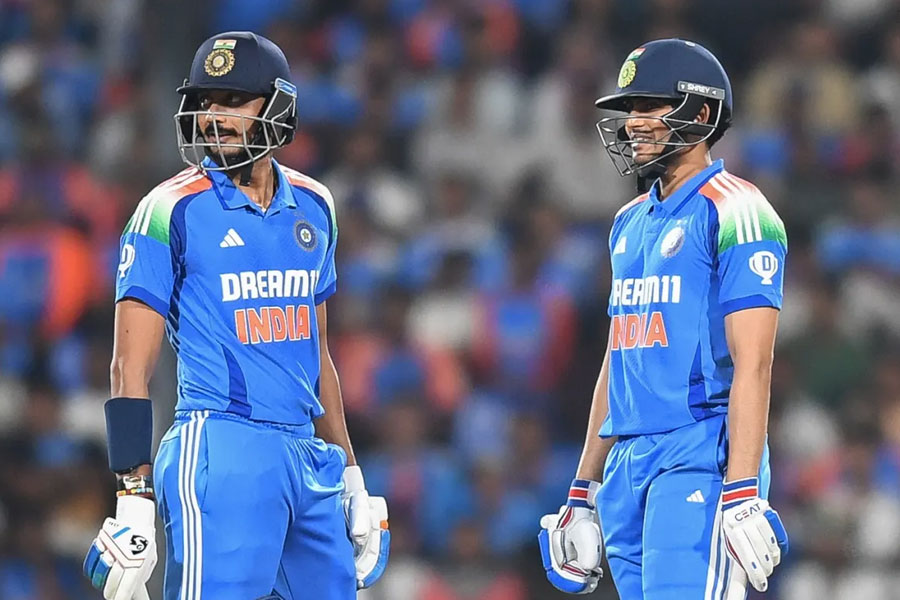 IND vs ENG 1st: Rohit Sharma reveals that sending Axar Patel ahead is part of plan