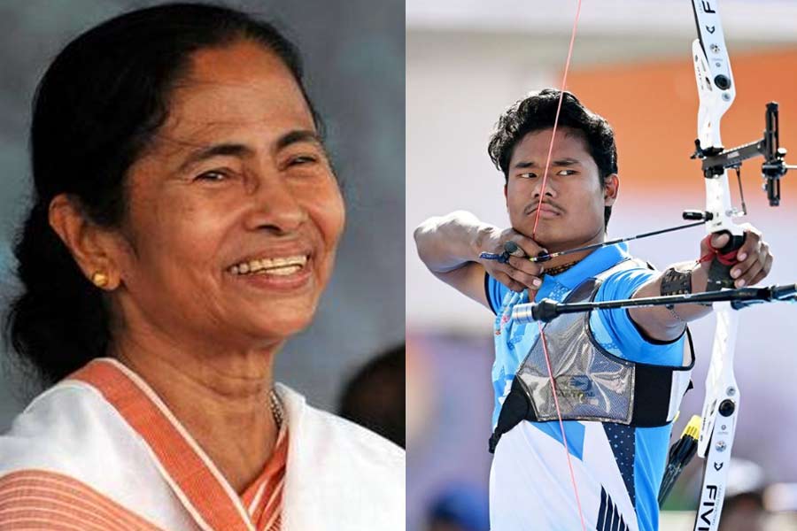 WB CM Mamata Banerjee congratulate ace archer Juyel Sarkar for winning Gold Medal in 38th National Games
