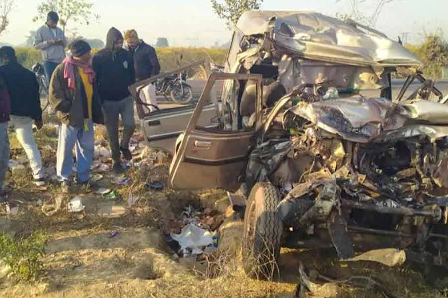Maha Kumbh Road Accident, 10 Devotees Dead In Car-Bus Collision