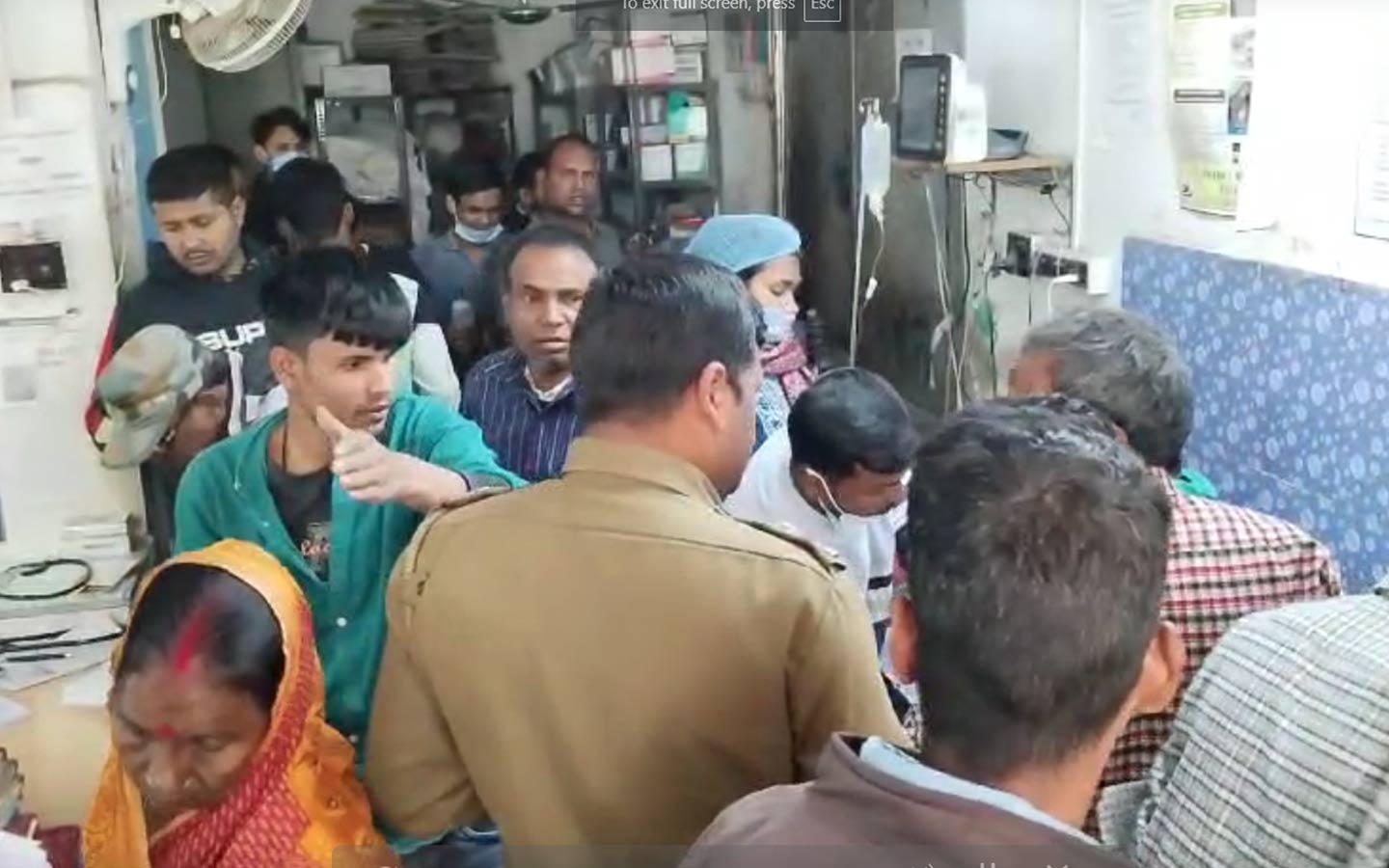 Two teenagers seriously injured by bomb blast into the field at Malda