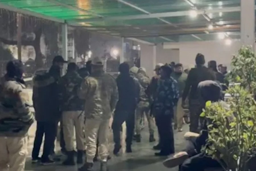 One CRPF jawan allegedly kills 2 colleagues, himself in Manipur