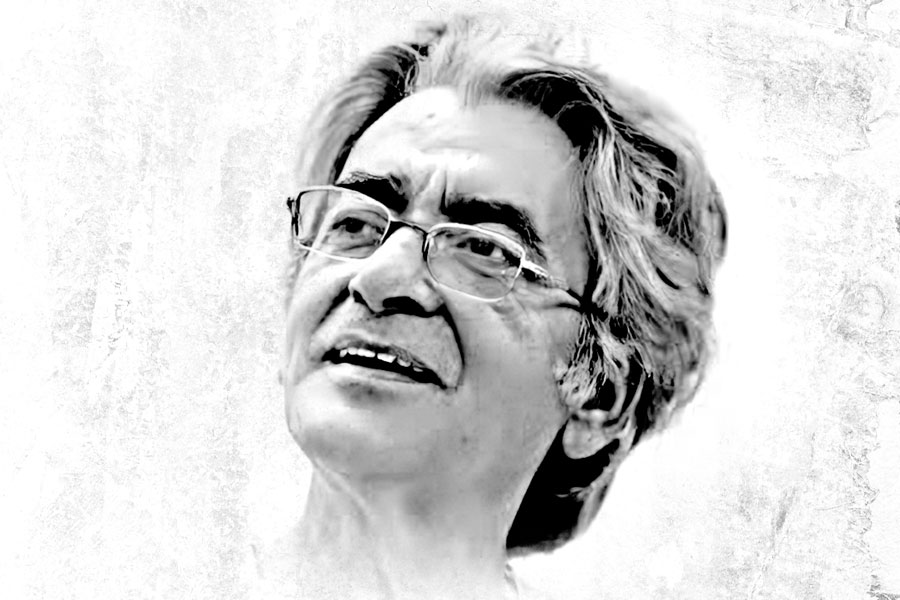 থামল ‘বাংলার মায়াভরা পথে’ হাঁটা, প্রয়াত প্রতুল মুখোপাধ্যায়