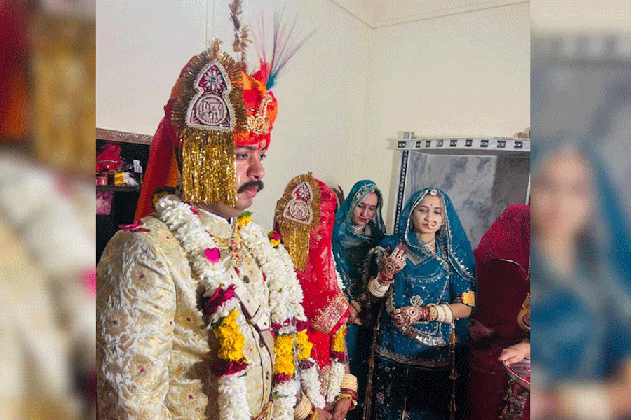 Groom Returns Dowry Of rupees 5 Lakh In Rajasthan