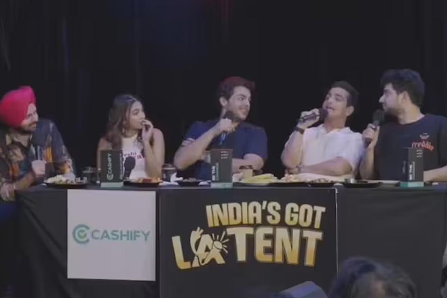 Ranveer Allahbadia did this after cracking obscene joke, claims 'audience member'