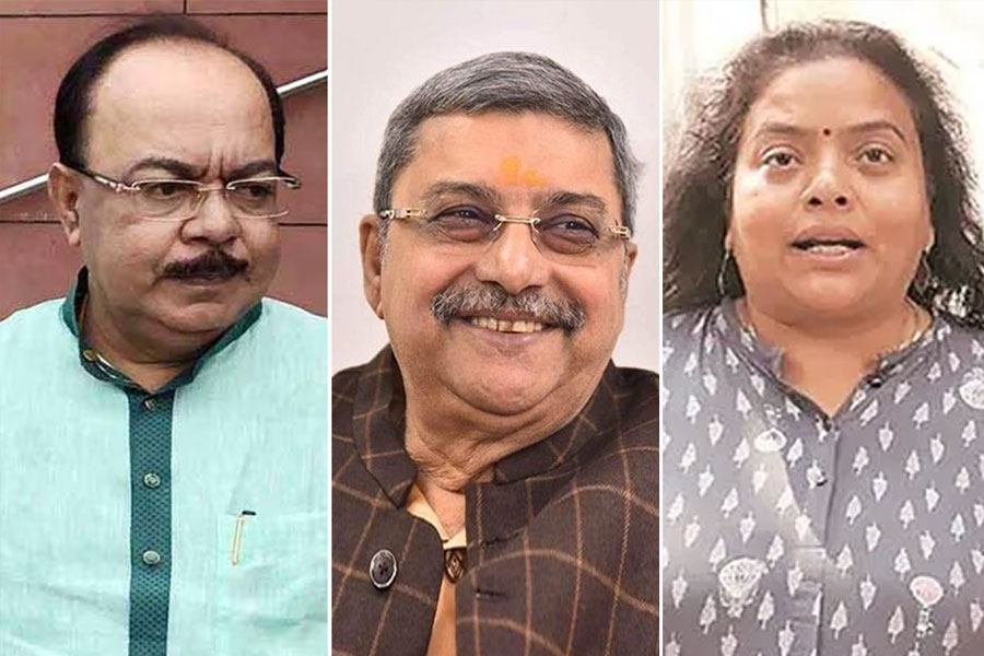 Kalyan Banerjee fights for Sovan Chatterjee in divorce case with Ratna Chatterjee
