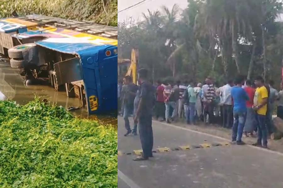 Accident in Gangasagar, 10 person injured