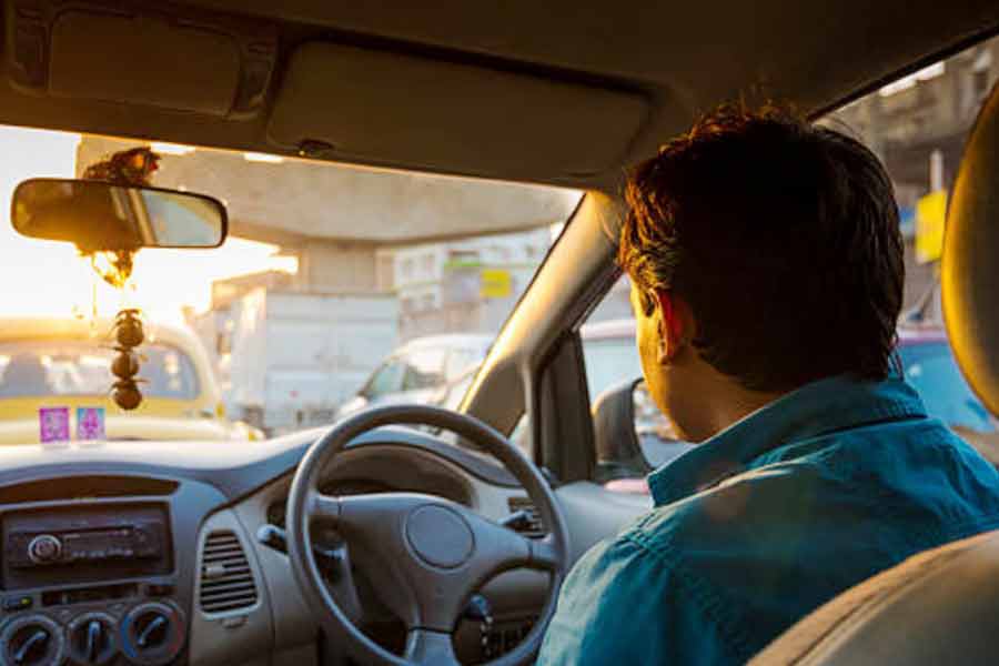Rapido Driver Helps Woman Deliver Baby In His Cab in Gurugram