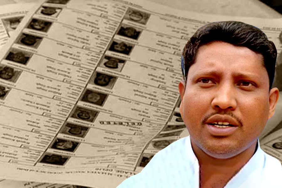 Gangarampur man suffered due to mismatch in 'fake' voter list