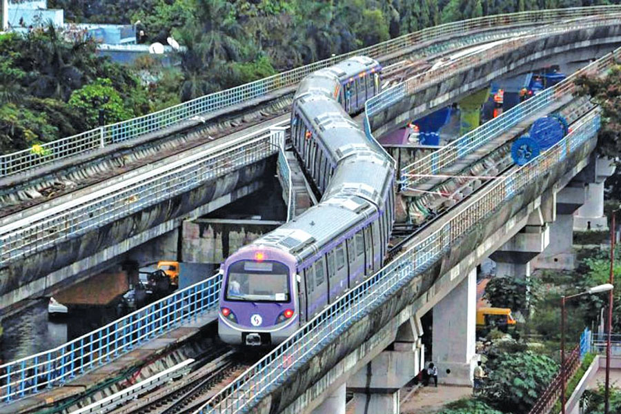 Kolkata Metro services in Sunday will start from 7am