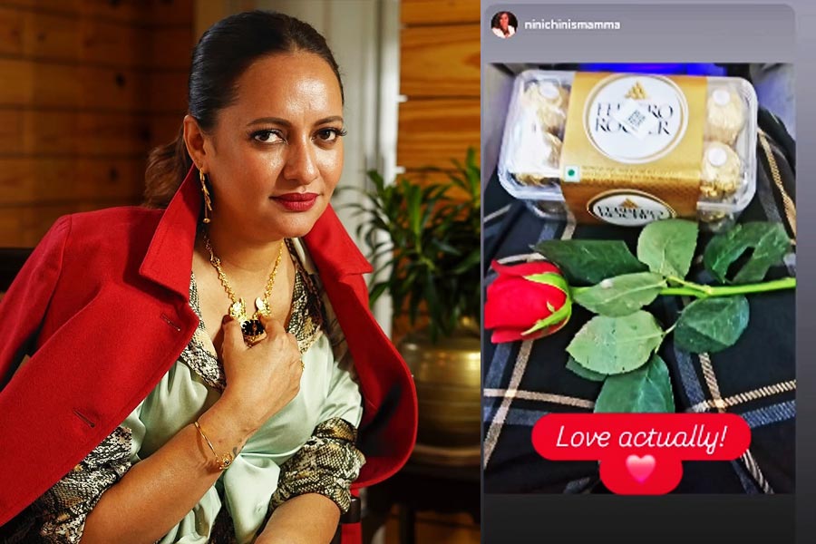 Nilanjanaa Sengupta gets rose, chocolate on Valentine Week