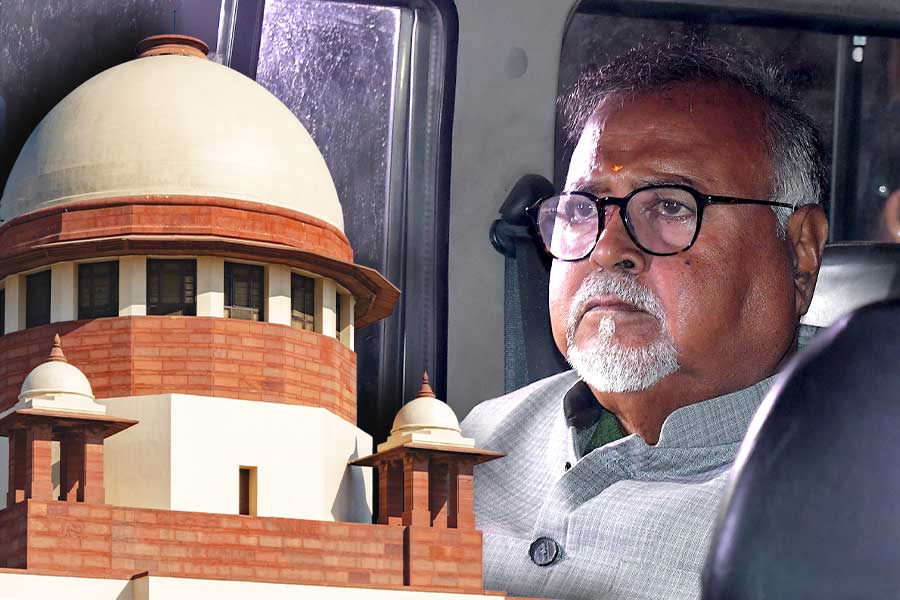 Partha Chatterjee makes bail plea at Supreme Court