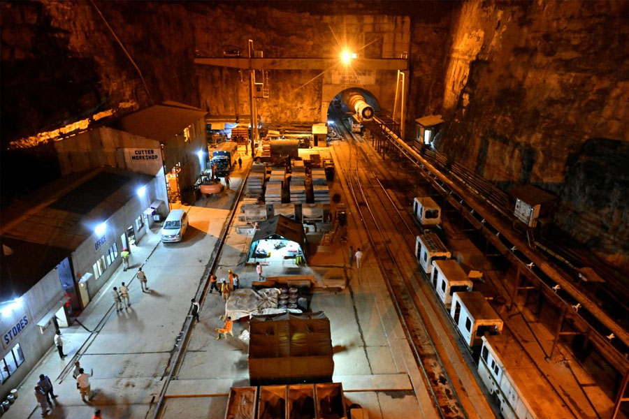 Fading hope for survivors in Telangana tunnel, 40 metres left to go
