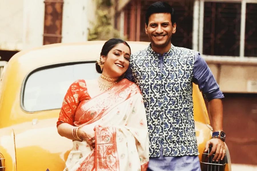 Actress Anindita Raychowdhry, Sudip Sarkar blessed with baby girl