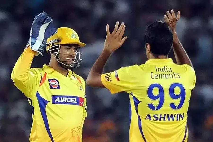 Ravichandran Ashwin wanted to receive a gift from Dhoni in his 100th Test!