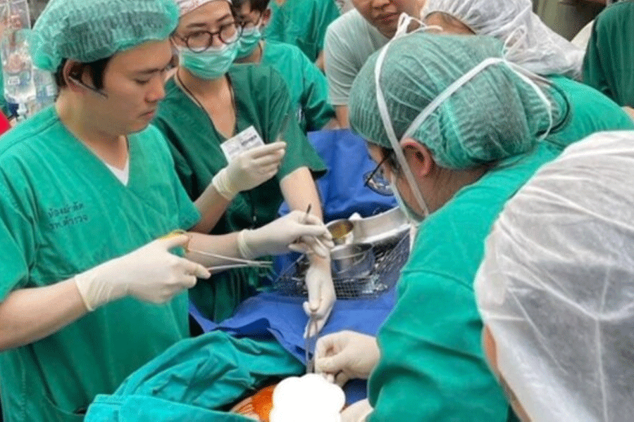 Woman Gives Birth On Bangkok Street After Hospital Evacuation Amid Earthquake